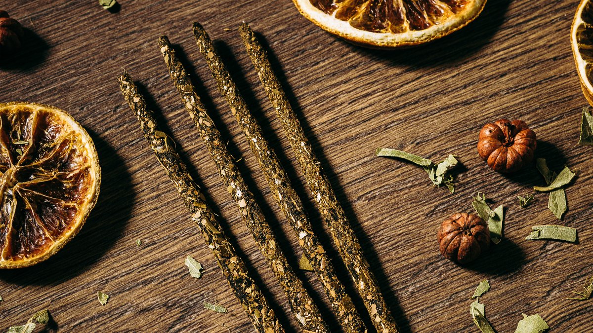 Polo Santo with Eucalyptus